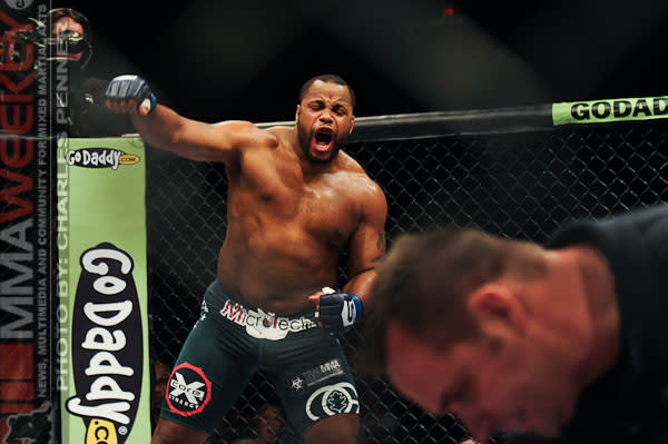 Daniel Cormier’s Weight Cut Not as Much of an Issue as Vilifying Longtime Friend Rashad Evans