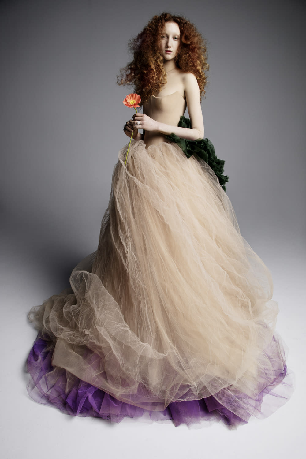 Model wears dress from Vera Wang Spring 2019 collection. (Photo: Vera Wang/Inez and Vinoodh)