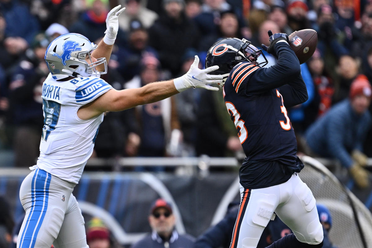 670 The Score - On with Parkins & Spiegel, Jaylon Johnson broke down the  Bears' heartbreaking loss to the Lions and told us that he couldn't sleep  well after dropping what would've