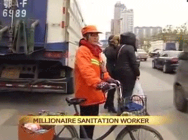 Chinese millionaire who still works as a street sweeper