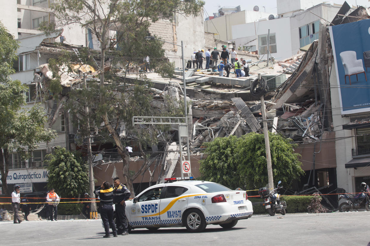 Uno de los edificios colapsados en la calle Álvaro Obregón tras el terremoto del 19 de septiembre de 2017 en la Ciudad de México. / FOTO: TERCERO DÍAZ /CUARTOSCURO.COM