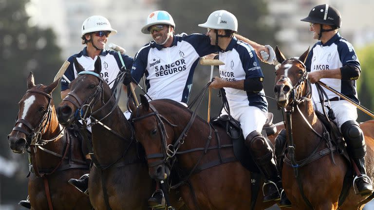 La sociedad que no se cansa de ganar: Mac Donough, Cambiaso, Nero y Stirling festejan el 12-5 sobre Ellerstina en Palermo