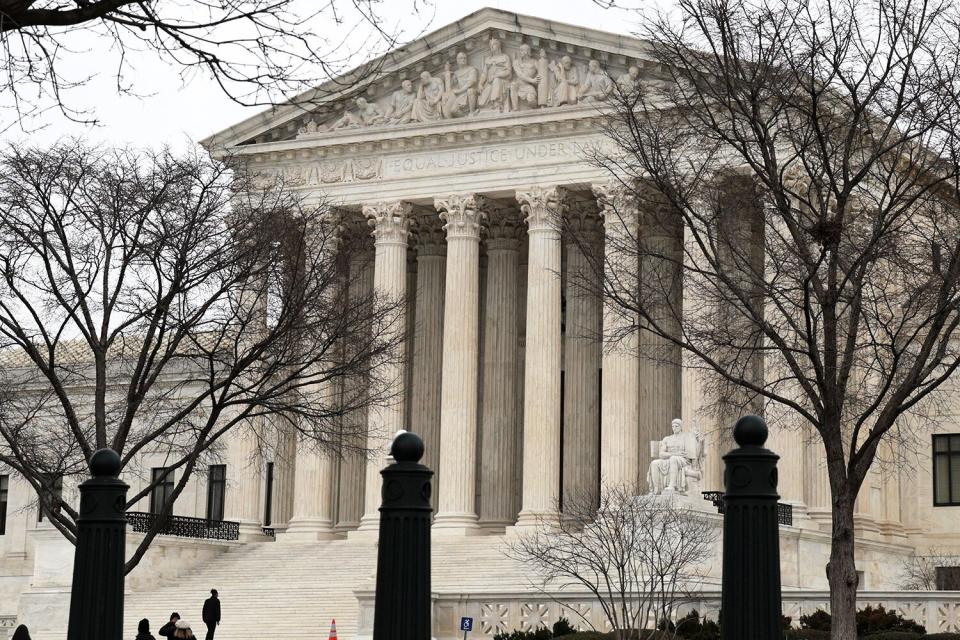 The U.S. Supreme Court is seen on January 13, 2022 in Washington, DC. The Supreme Court has blocked President Joe Biden’s COVID vaccine or testing mandate for large private businesses, but allowed a vaccine mandate to take effect for medical facilities that take Medicare or Medicaid payments.