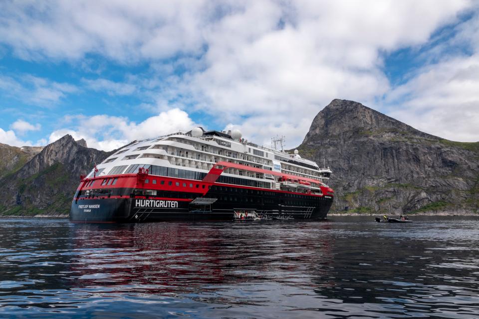 Hurtigruten passenger Ulrich Slotta said the mood on board was positive. "Everyone is happy that such trips are possible again," he said.