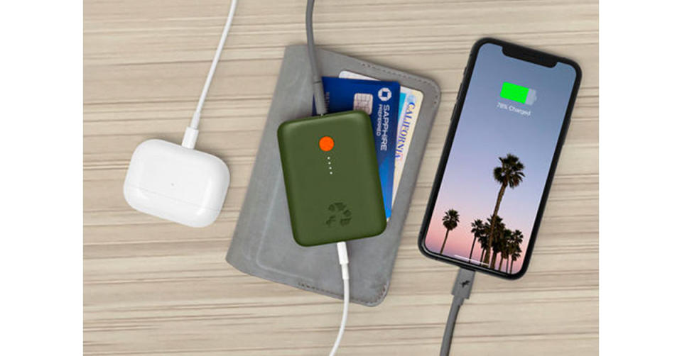 Nimble Eco-Friendly CHAMP 10k PD Portable Charger (Photo: Verizon)