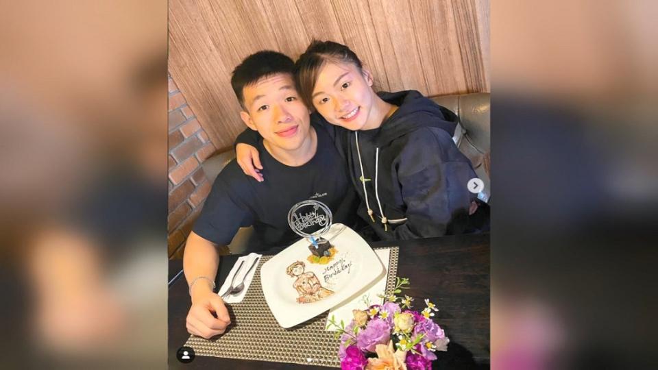 台灣空手道選手文姿云（右）在出賽東京奧運賽前，就已答應男友徐瑋駿（左）求婚，家人完全不知情。