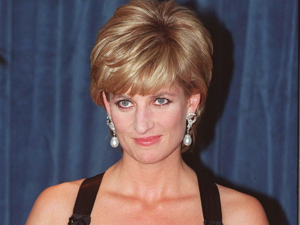 Prinzessin Diana musste den Titel "Königliche Hoheit" ebenfalls abgeben (Bild: Globe-Photos/ImageCollect)