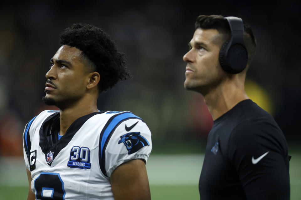 NEW ORLEANS, LOUISIANA - SEPTEMBER 08: Carolina Panthers head coach Dave Canales talks with Bryce Young #9 of the Carolina Panthers against the New Orleans Saints at Caesars Superdome on September 8, 2024 in New Orleans, Louisiana. (Photo by Chris Graythen/Getty Images)