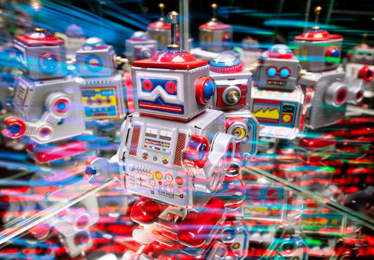 <a href="https://www.shutterstock.com/es/image-photo/robots-reflections-various-colored-lights-1310221252" rel="nofollow noopener" target="_blank" data-ylk="slk:Shutterstock / gopixa;elm:context_link;itc:0;sec:content-canvas" class="link ">Shutterstock / gopixa</a>