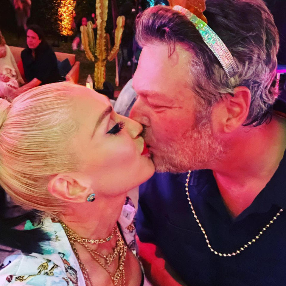 Gwen Stefani celebrates Blake Shelton's birthday (gwenstefani/Instagram)