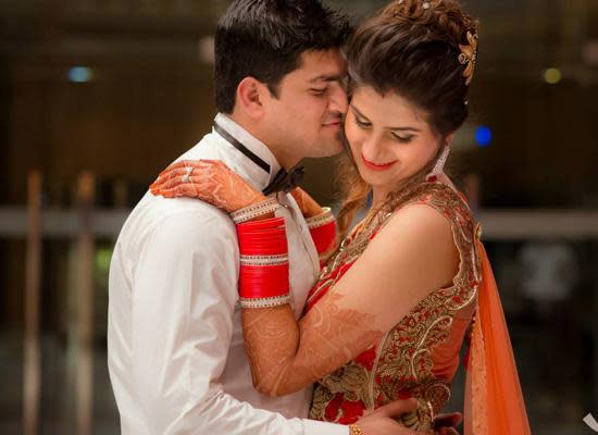 Bengali wedding couple Bride And Groom Standing-Together in-Mandap  New-Beginning