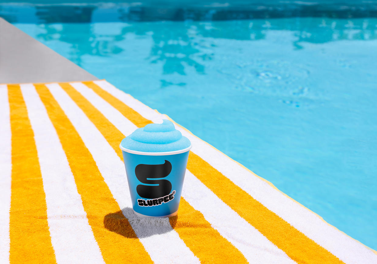 The new Slurpee design ... by the pool. (7-Eleven)