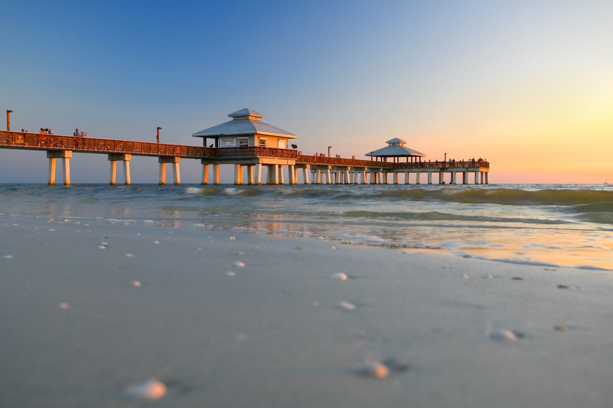 Low camera angle, late afternoon, Fort Myers Beach, Florida.