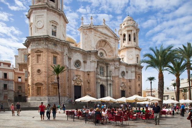 Catedral de Cádiz en la Plaza de la Catedral. (Photo: UCG via Getty Images)