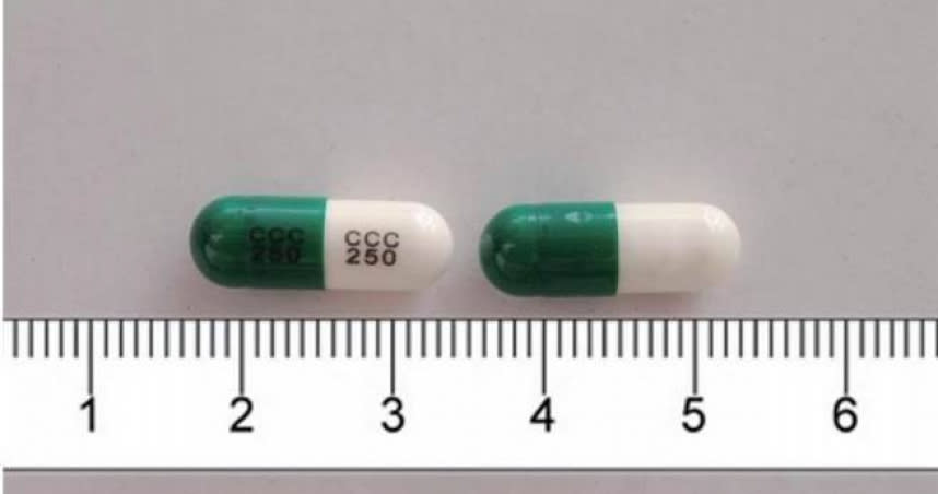 永信適汎黴素膠囊。（食藥署提供）