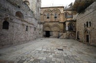 La entrada a la Iglesia del Santo Sepulcro de Jerusalén (Israel), sin turistas el 17 de marzo. (Foto: Ammar Awad / Reuters).