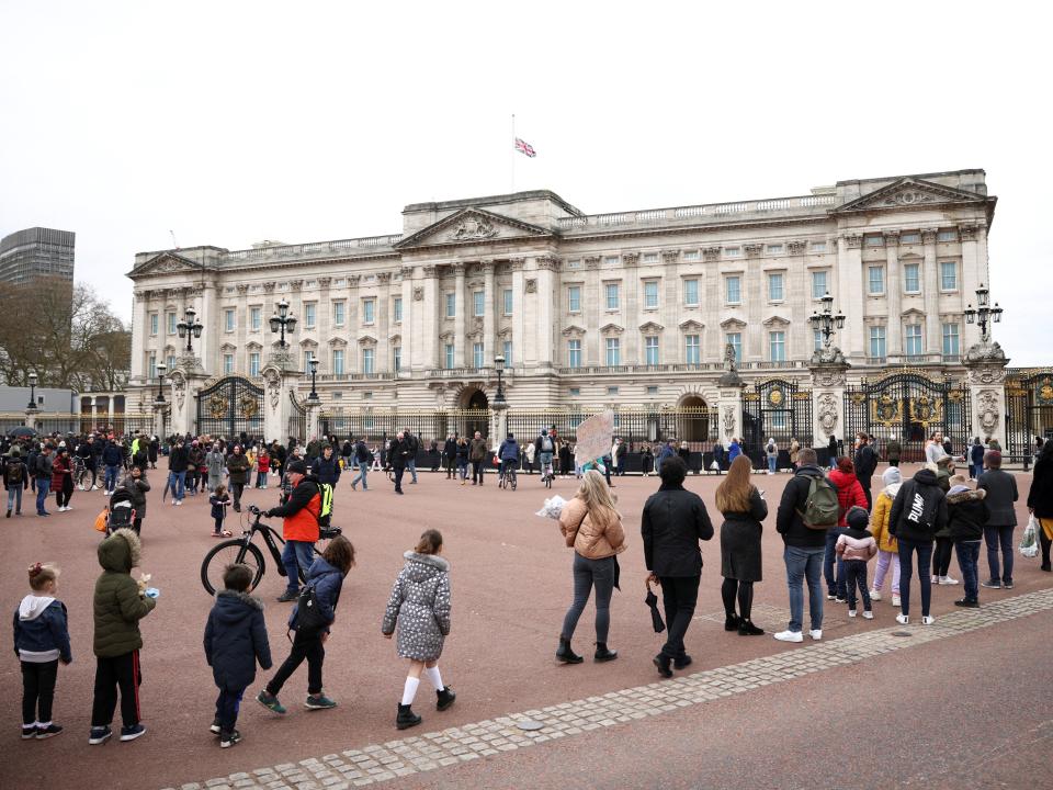 People queue outside Buckingham Palace to pay respects to PhilipReuters