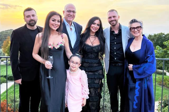 <p>Chelsea DeMonaco/Instagram</p> Albie Manz, Chelsea DeMonaco and their family
