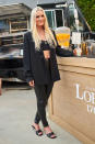 <p>Lindsey Vonn hosts an intimate housewarming party at her new home in L.A. with a Lobos 1707 Tacos & Tequila theme, courtesy of her new beau, the brand's founder and chief creative officer, Diego Osorio. </p>