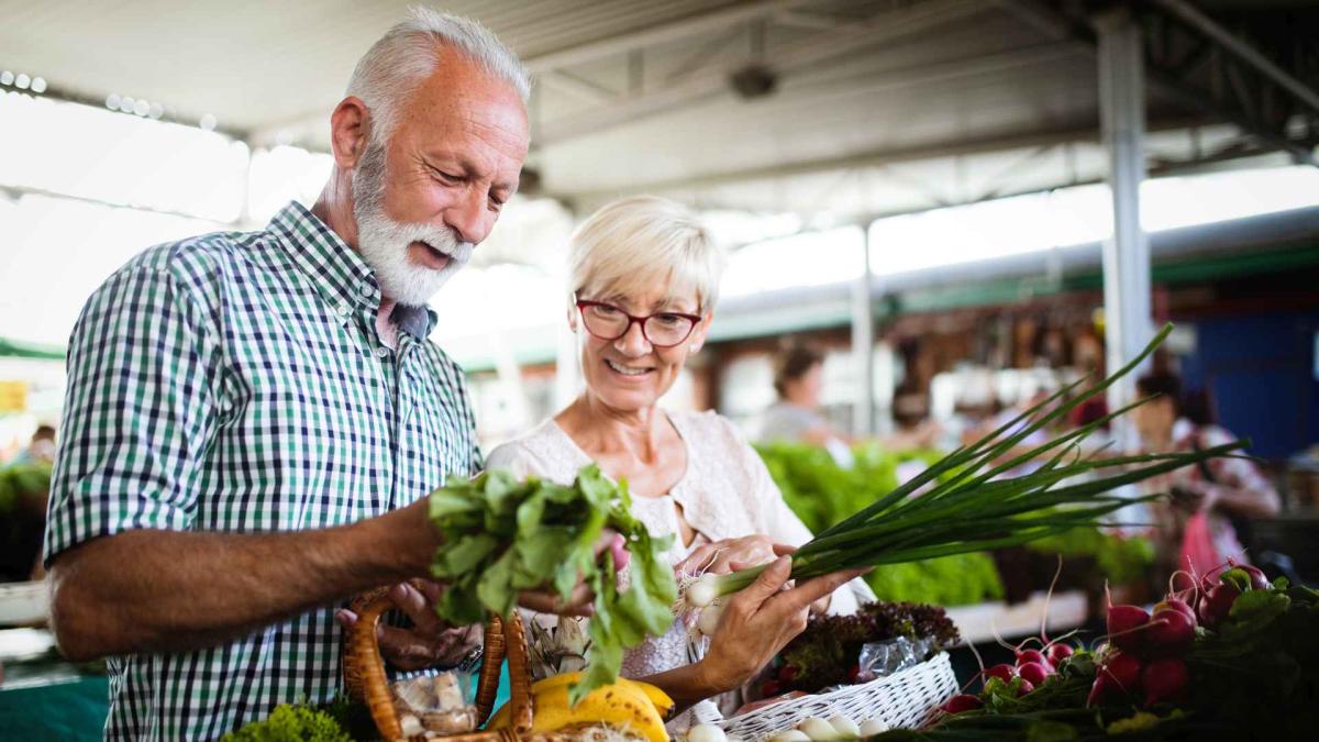 I’m a Shopping Expert: 6 Groceries Frugal Retirees Should Consider Buying