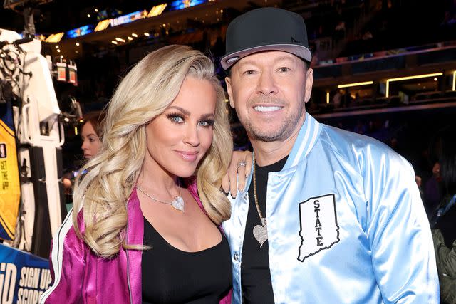 <p>Kevin Mazur/Getty</p> Jenny McCarthy and Donnie Wahlberg