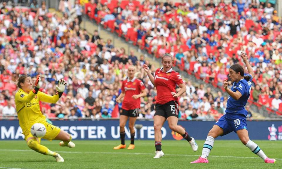 Chelsea’s Sam Kerr scores the winner against Manchester United.