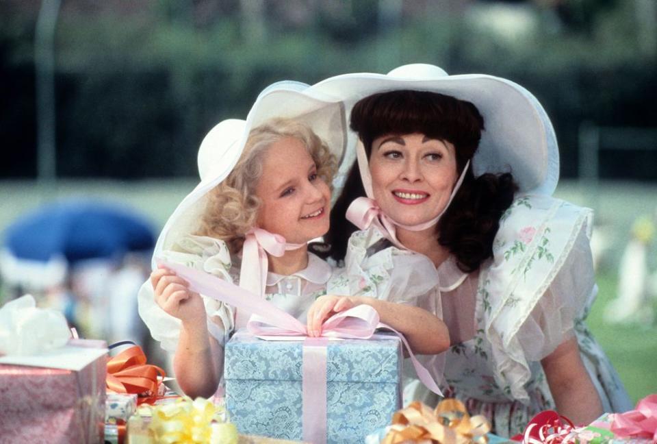 40 Mother’s Day Activities That Are Better Than Giving Her Another Candle