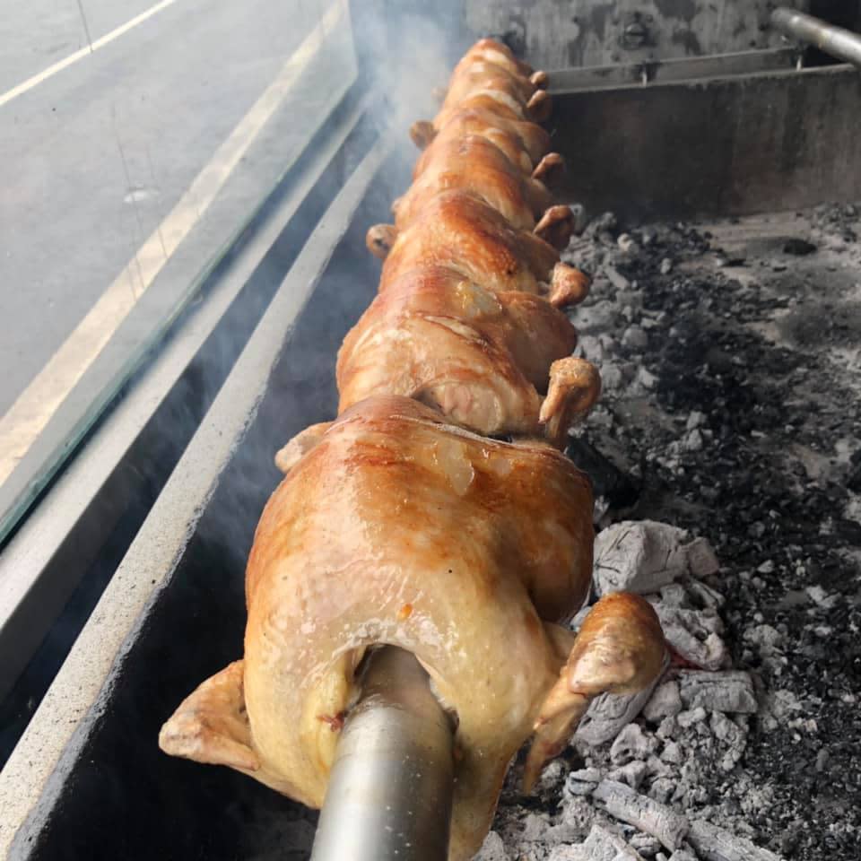 鋼管雞是左鎮的特色風味美食。（觀旅局提供）
