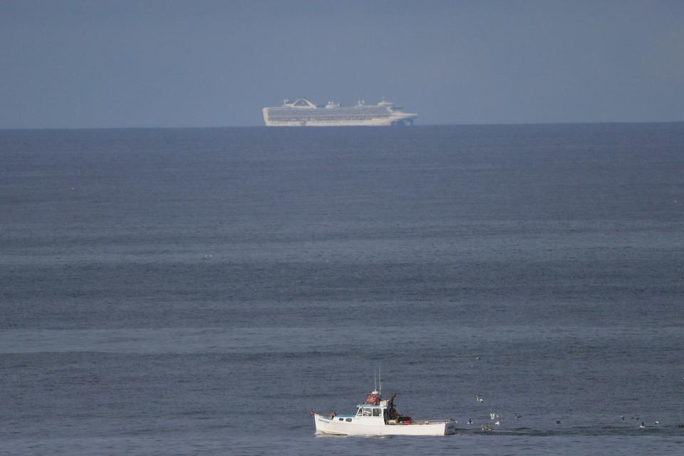 3 Grand Princess cruise ship passengers bound for coronavirus quarantine in California