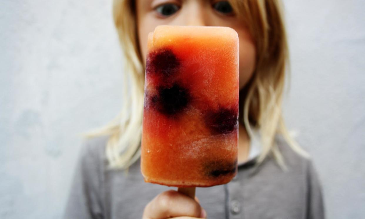 <span>The Royal Society of Chemistry said eating ice lollies in class would promote learning on a personal level.</span><span>Photograph: stineschmidt/Getty Images/RooM RF</span>