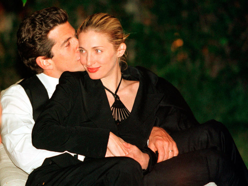 RHONY's Carole Radziwill Reconnects with Late Cousin Carolyn Bessette-Kennedy on Hollywood Medium| Untimely Deaths, The Real Housewives of New York City, Carole Radziwill, Carolyn Bessette, Carolyn Bessette Kennedy, John F. Kennedy Jr.