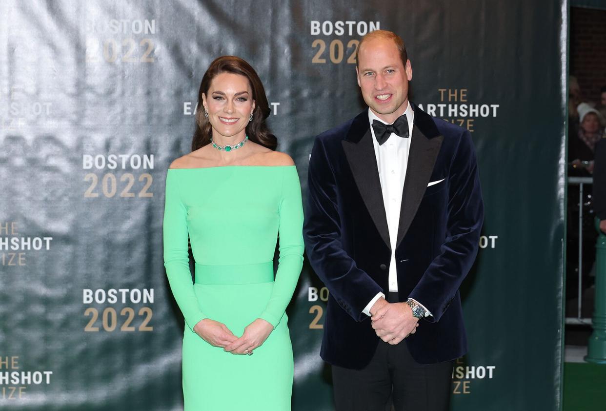 BOSTON, MASSACHUSETTS - DECEMBER 02: Catherine, Princess of Wales and Prince William, Prince of Wales attend The Earthshot Prize 2022 at MGM Music Hall at Fenway on December 02, 2022 in Boston, Massachusetts. (Photo by Samir Hussein/WireImage)