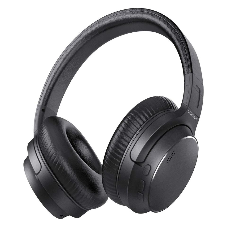 popular headphones/earbuds on sale at Amazon