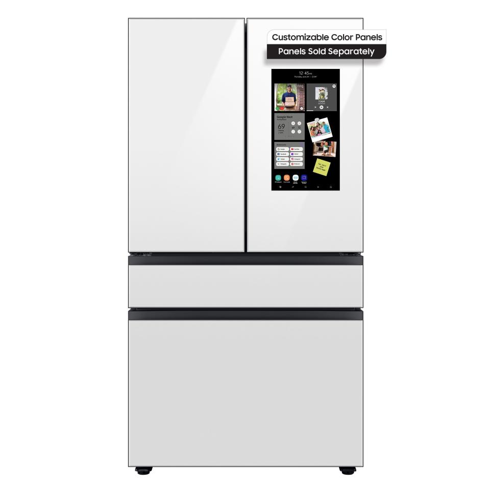 5) 4-Door Refrigerator with Dual Ice Maker