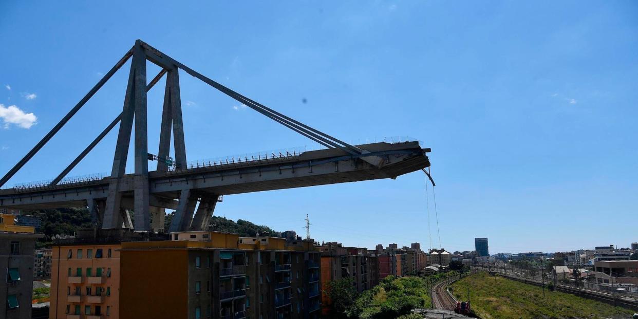 genoa italy bridge