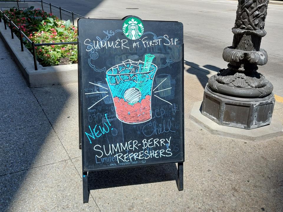 A sign in Chicago advertising Starbucks' new summer berries refreshers