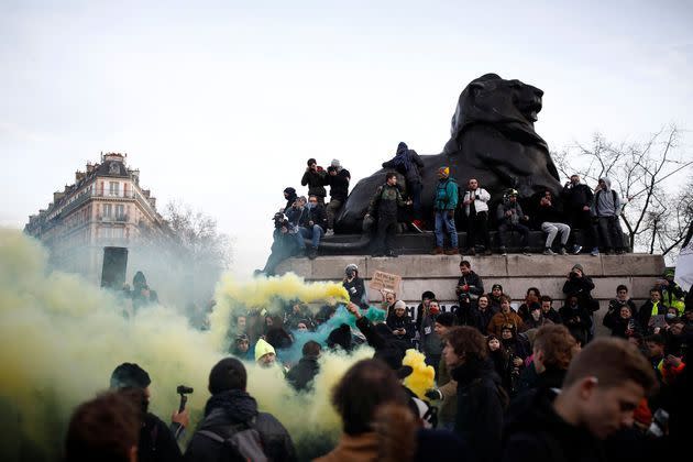 Place Denfert-Rochereau, mardi après-midi, à Paris.