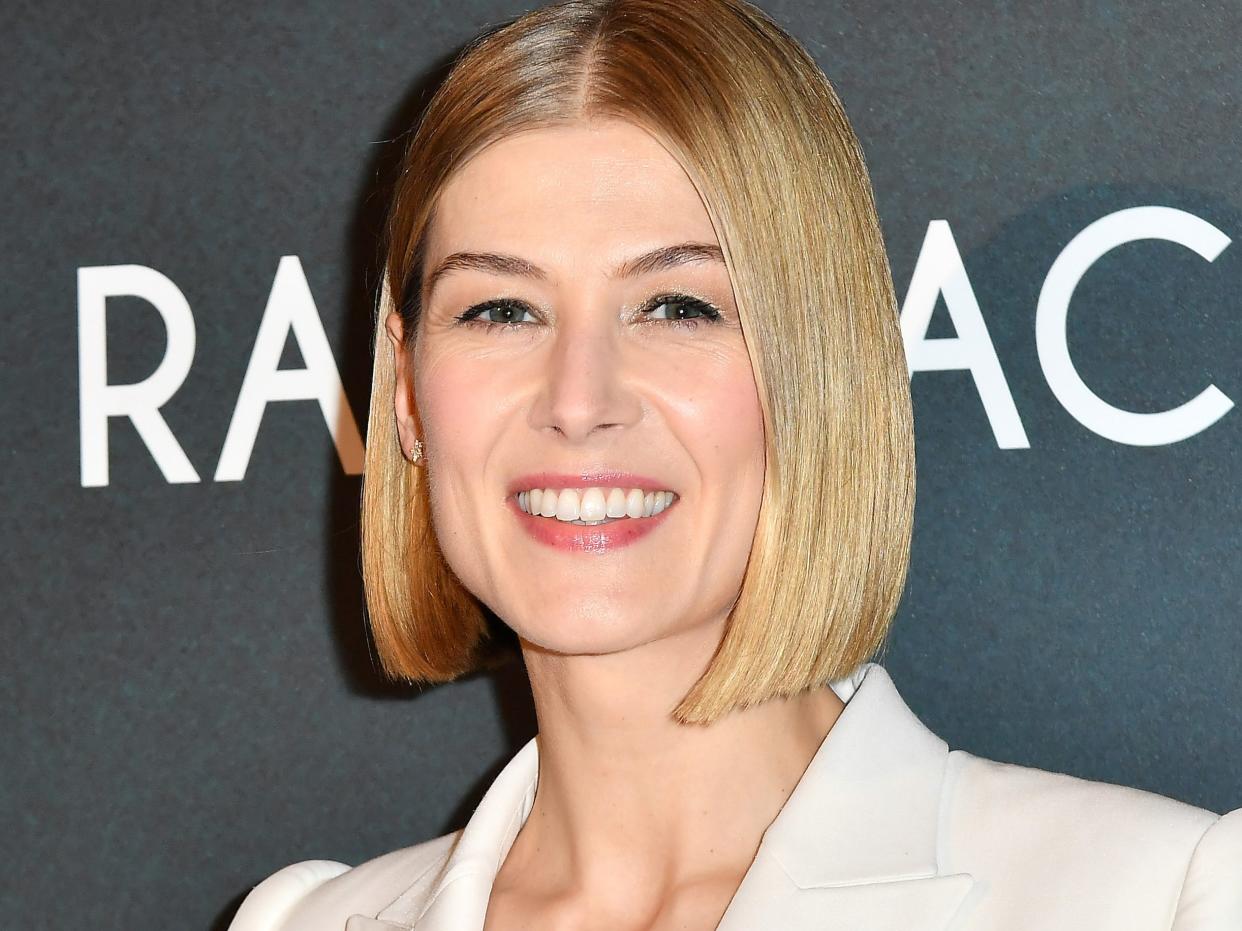 rosamund pike 2020