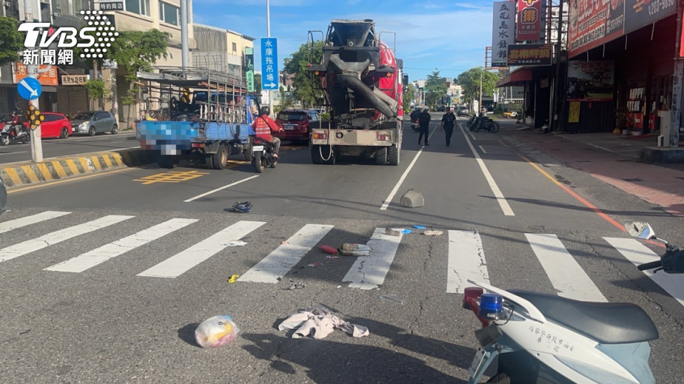 台南市永康區昨日發生一起死亡車禍，一名17歲的女騎士遭輾斃傷重不治。（圖／TVBS）