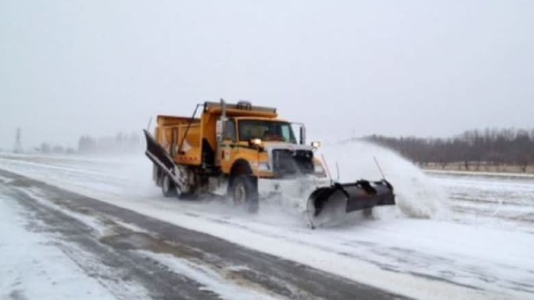 Quebec company settles with province over botched snowplow deal