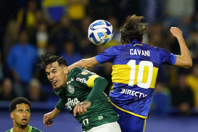 El duelo entre Gustavo Gómez y Edinson Cavani tendrá su segundo capítulo en el Allianz Parque de San Pablo