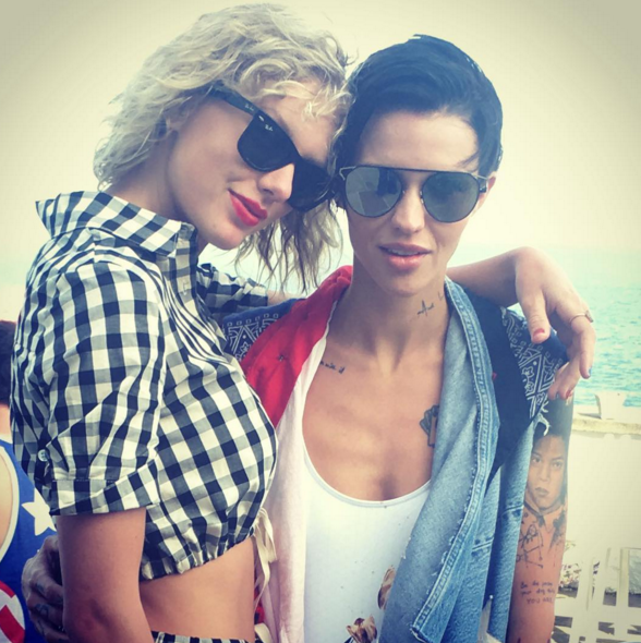 And Ruby posed just with Taylor. (Photo: Instagram)