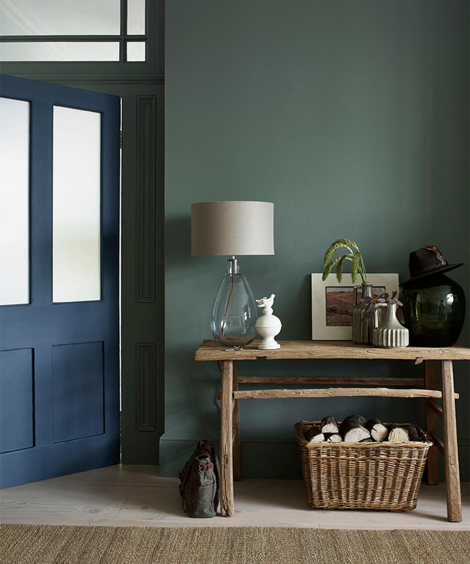 6. Paint walls and woodwork in toning shades