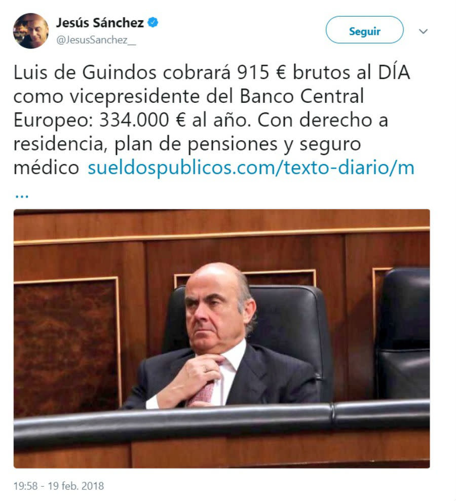 <p>El periodista Jesús Sánchez se ha indignado con lo que De Guindos percibirá al día y la serie de dietas que tendrá con su nueva ocupación. (Foto: Twitter / <a rel="nofollow noopener" href="https://twitter.com/JesusSanchez__" target="_blank" data-ylk="slk:@JesusSanchez__;elm:context_link;itc:0;sec:content-canvas" class="link "><span>@JesusSanchez__</span></a>) </p>