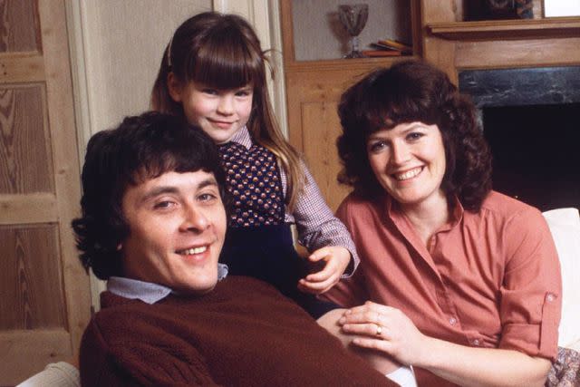 <p>Chris Capstick/Shutterstock</p> Richard Beckinsale, daughter Kate Beckinsale and wife Judy Loe in 1978