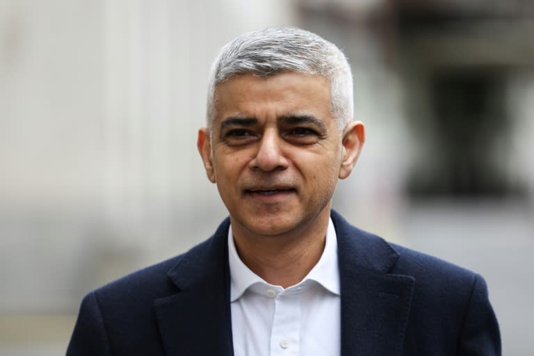 Bei der Bürgermeisterwahl in der britischen Hauptstadt London hat Amtsinhaber Sadiq Khan einen historischen Wahlerfolg errungen. Der Politiker sicherte sich als erstes Stadtoberhaupt Londons eine dritte Amtszeit, wie britische Medien berichteten. (Daniel LEAL)