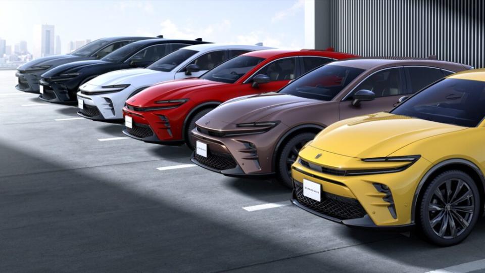 車輛有著多種顏色選擇，也看得出來Toyota想要藉由這樣的配置打入年輕市場。(圖片來源：Toyota)