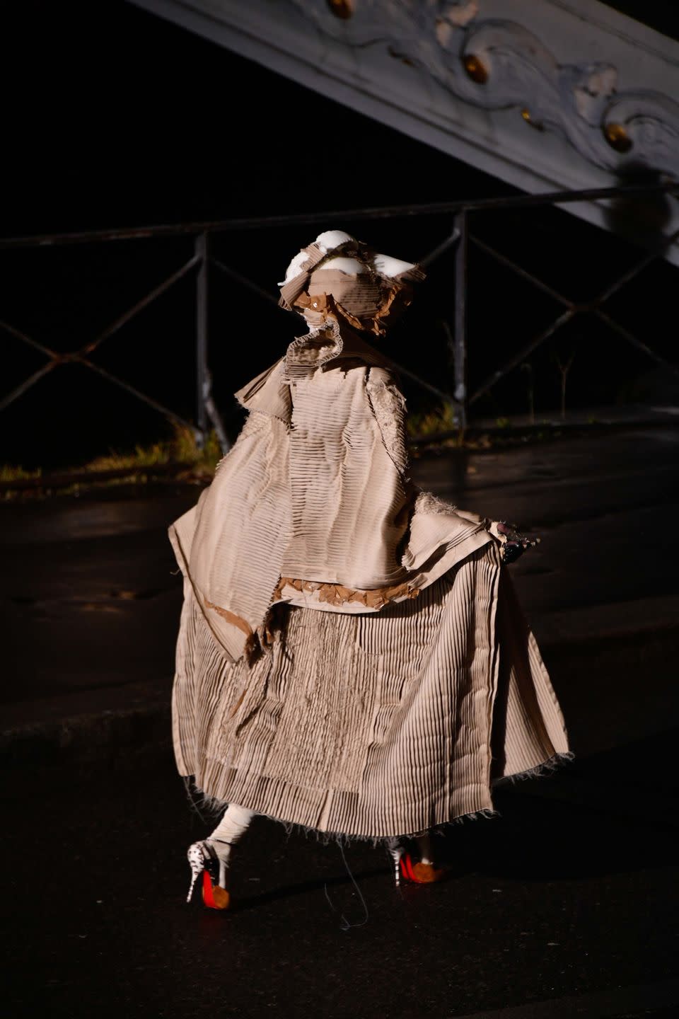 model on the runway at maison margiela couture spring 2024 as part of paris couture fashion week held at pont alexandre iii on january 25, 2024 in paris, france photo by dominique maitrewwd via getty images