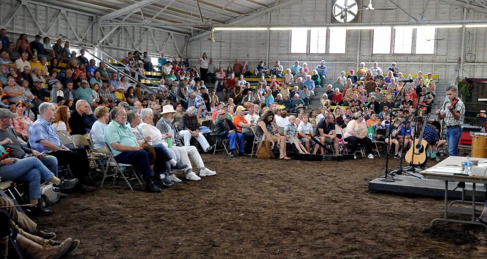 Thirteen-year-old Mitch Quillen competes in the 13- to 18-year-old fiddling category at the Wayne County Fair.