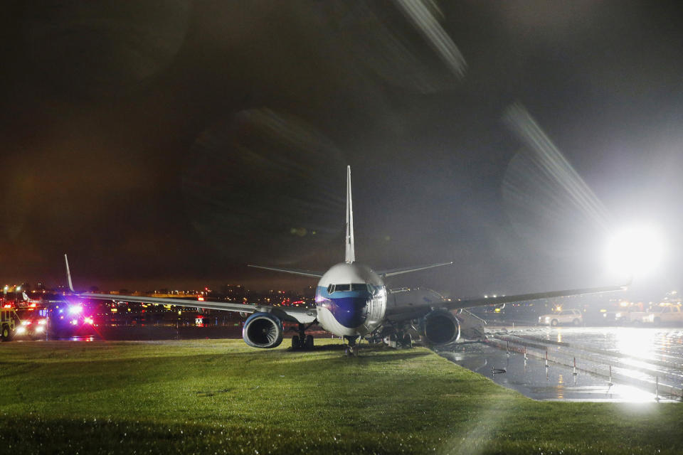 Mike Pence is safe after plane skids off LaGuardia runway